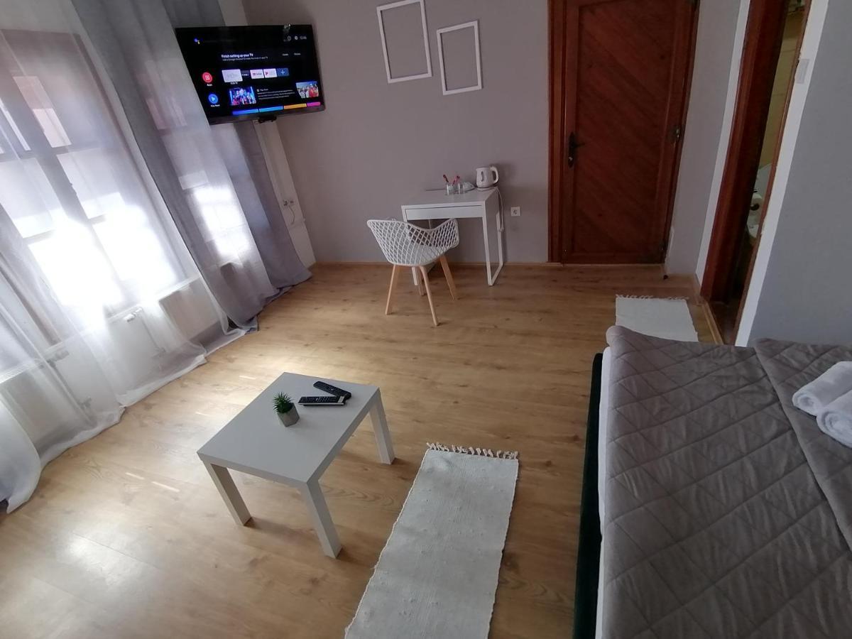 Mon Accommodation Free Parking Ni 外观 照片