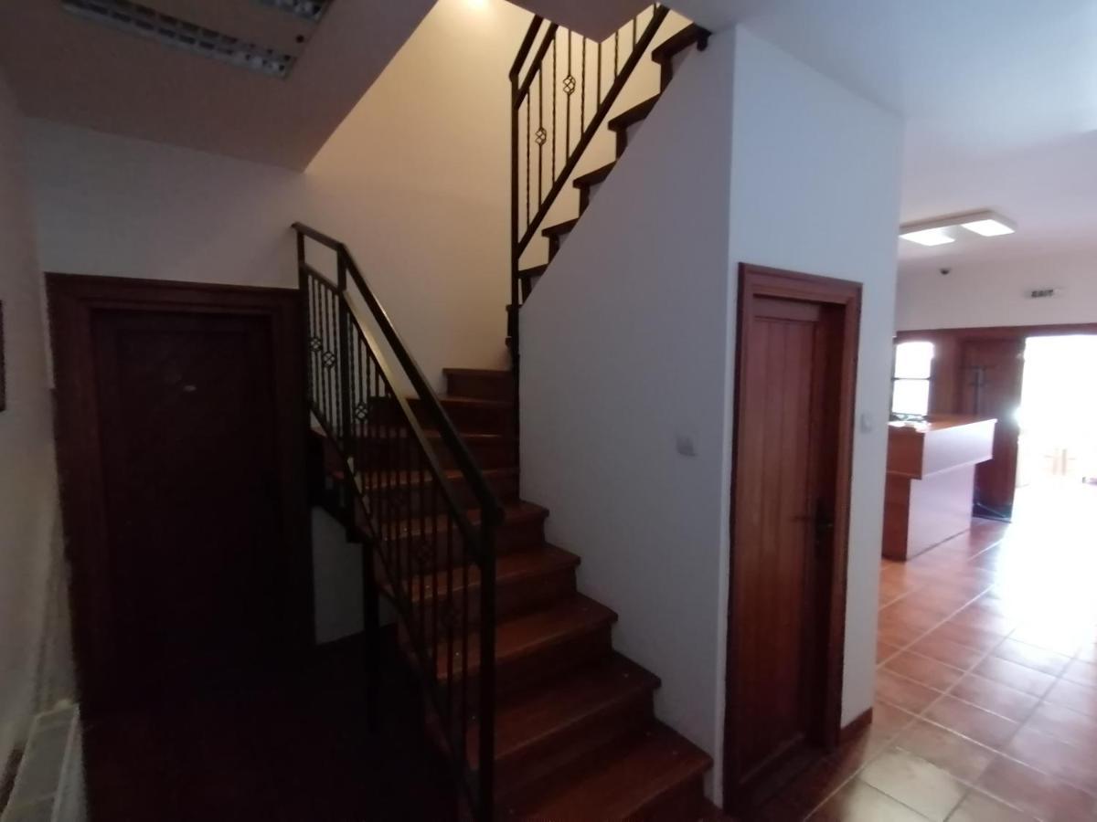 Mon Accommodation Free Parking Ni 外观 照片